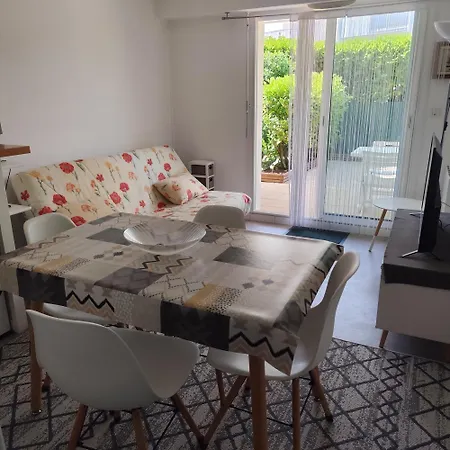 Royan-pontaillac T2 Pour 2 Personnes Appartement